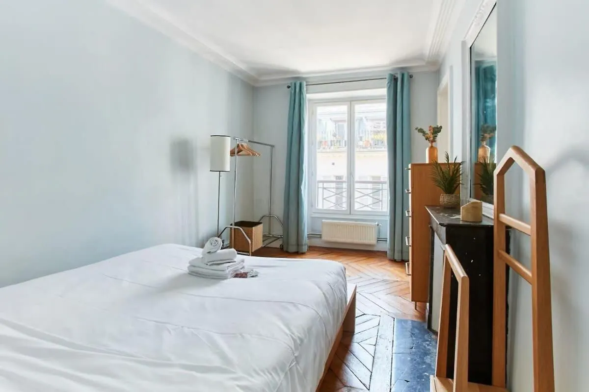 2Br Palais Garnier & Place Vendome - Cityapartmentstay Párizs